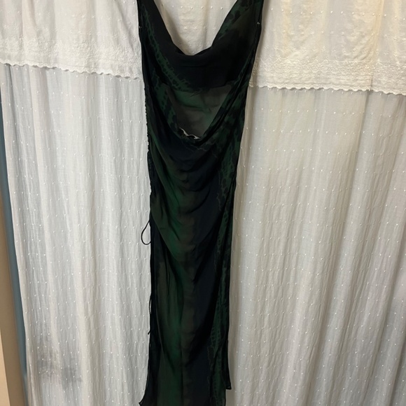 Rat & Boa Green Maxi Dress - Picture 7 of 8